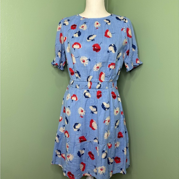 LOFT Dresses & Skirts - LOFT Light Blue Floral Belted Mini Dress